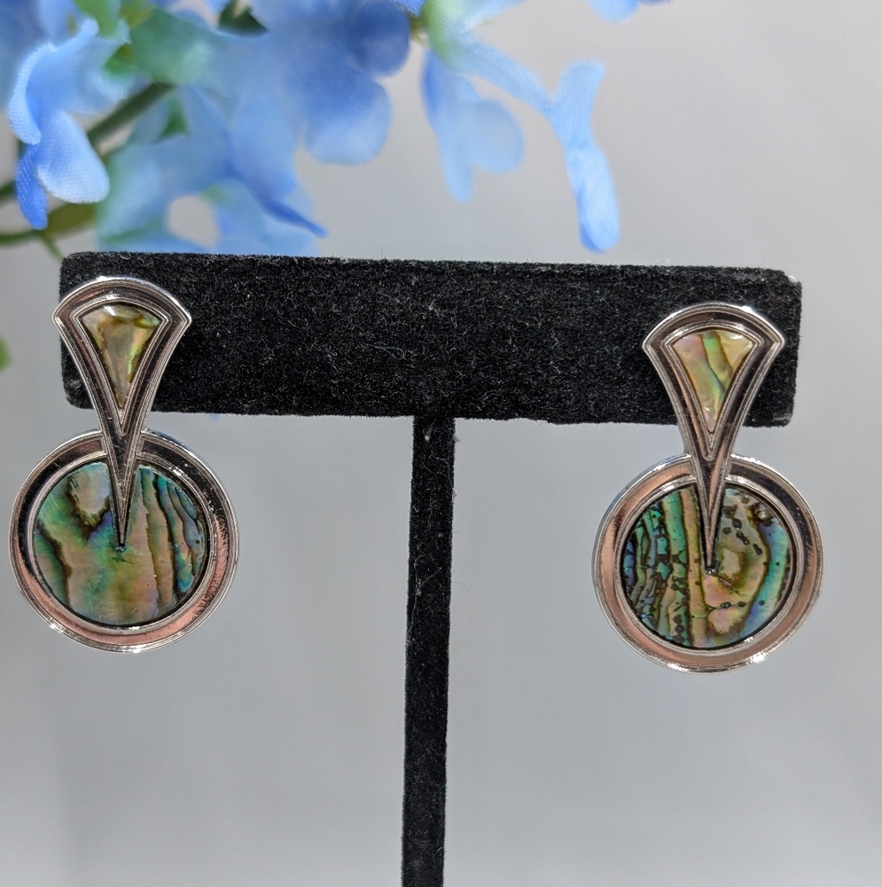 Nuri Signed Vintage Genuine Abalone Shell Earrings